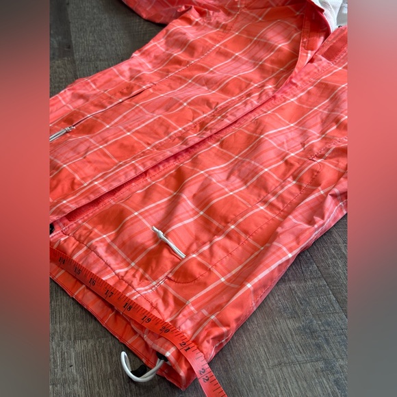 The North Face Rain Jacket - Resolve Plaid Hyvent - Size Medium - Picture 11 of 12